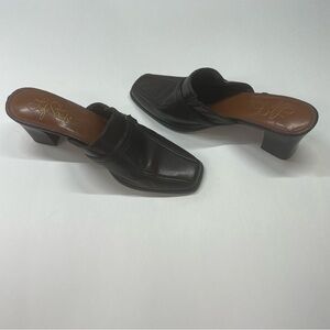 Life Stride Brown Women's Lagenlook‎ Mules Slip On Buckle Shoes Size 7.5